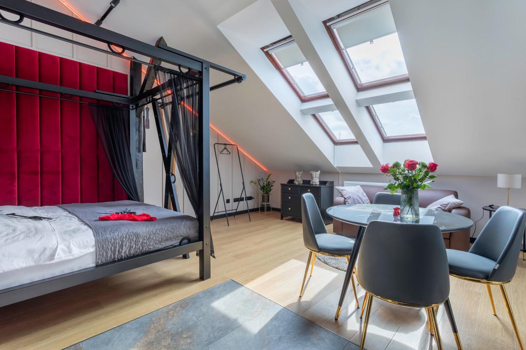 Exclusive Bdsm Apartment Krakow - Adults Only エクステリア 写真